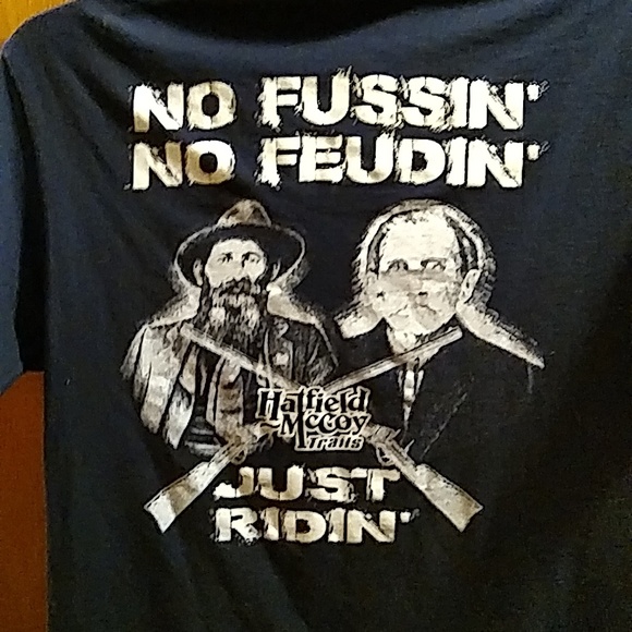 Hatfield McCoy T-shirt dark blue EUC small - Picture 4 of 7